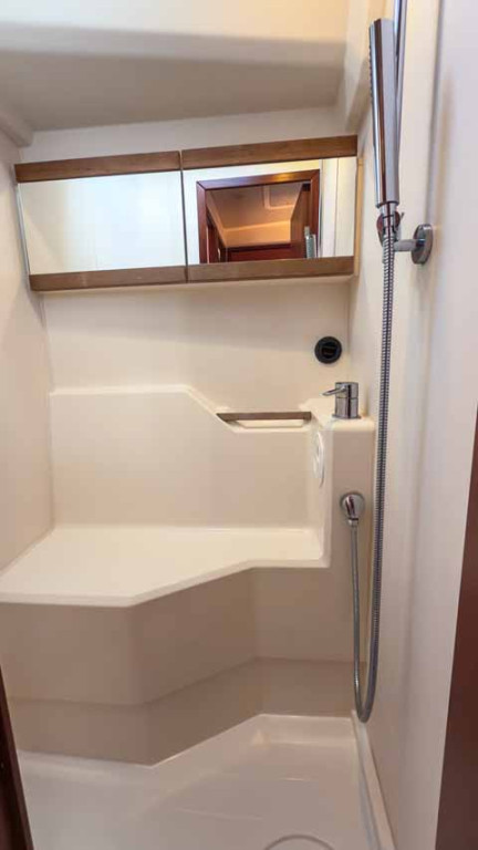 Yacht HANSE - 455 "Sea Legend"