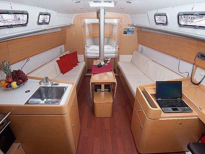 Yacht BENETEAU - First 35 "Rhea"