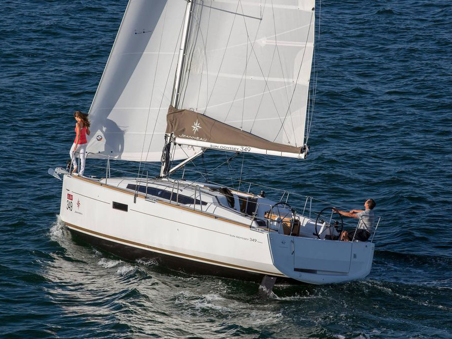 Yacht JEANNEAU - Sun Odyssey 349 "Estrella"