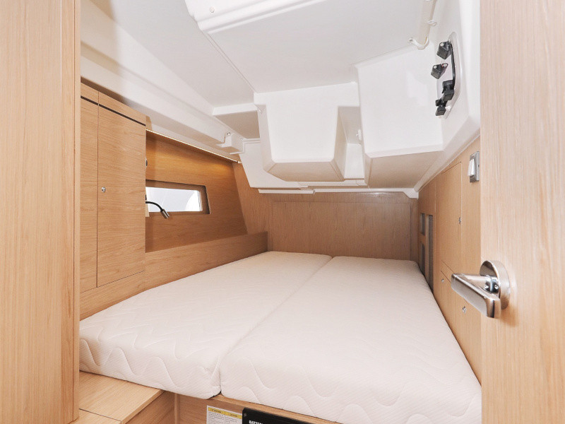 Yacht BENETEAU - Oceanis 46.1 "Mr. White"