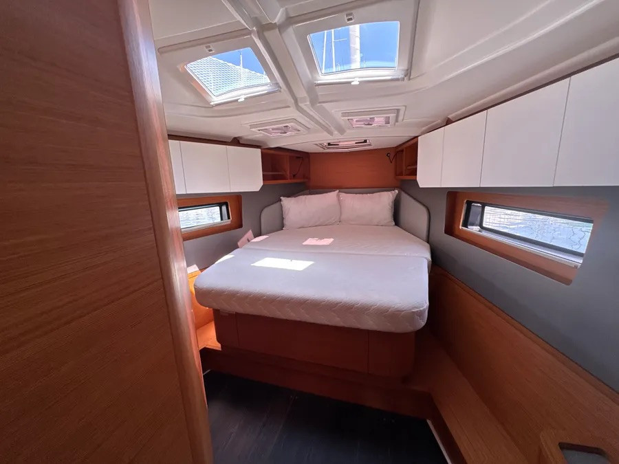 Yacht DUFOUR - 41 "Amunì"