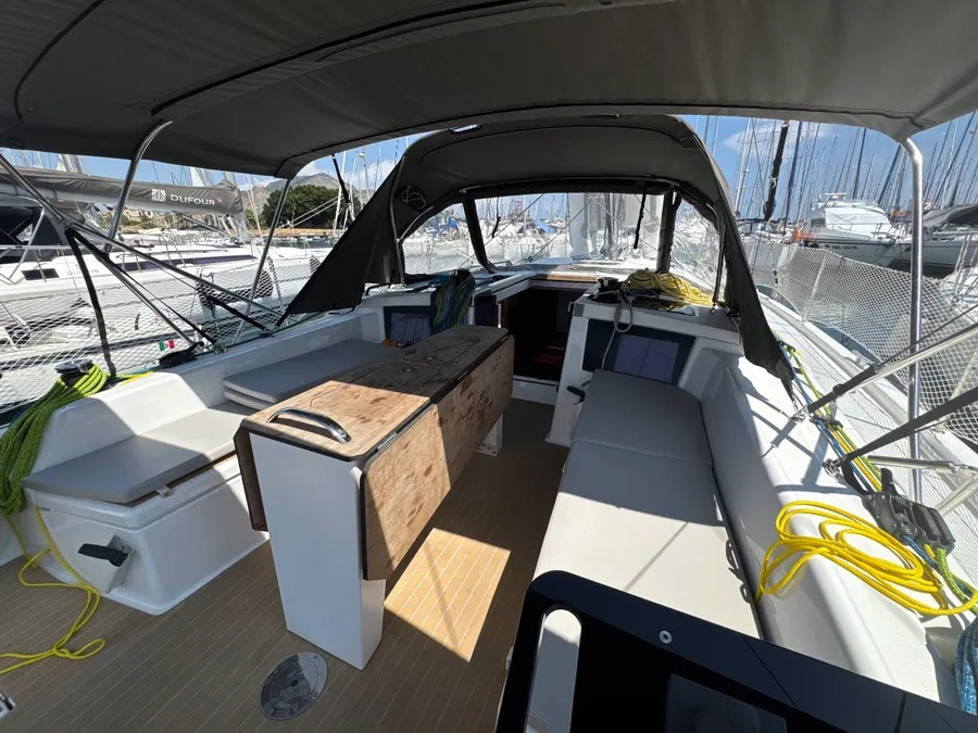 Yacht DUFOUR - 41 "Amunì"