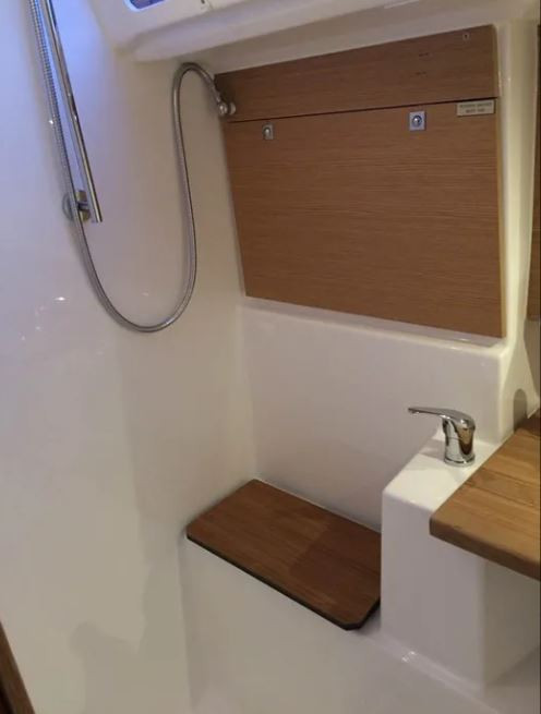 Yacht DUFOUR - 412 Grand Large "Iliana"