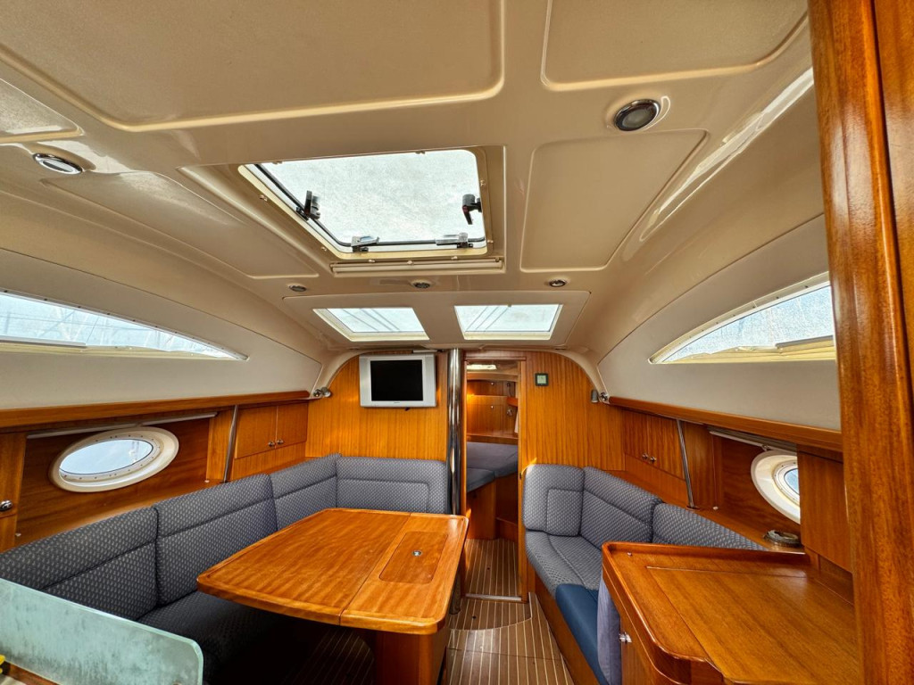 Yacht ELAN - 384 Impression "Sinje Sanje"