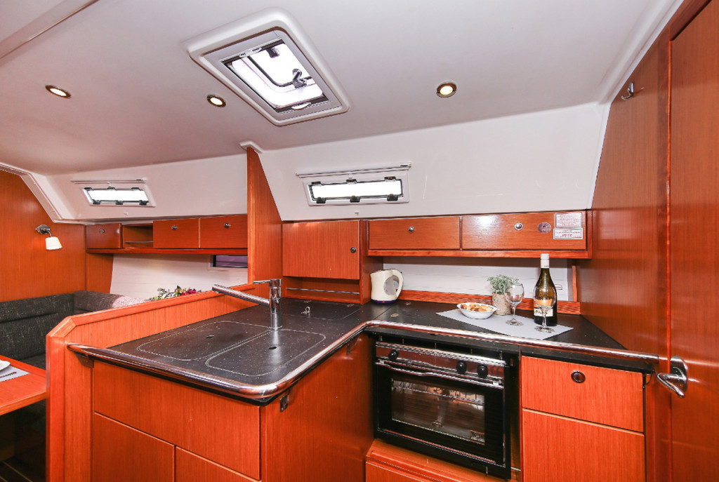 Yacht BAVARIA - Cruiser 36 "Wilma"