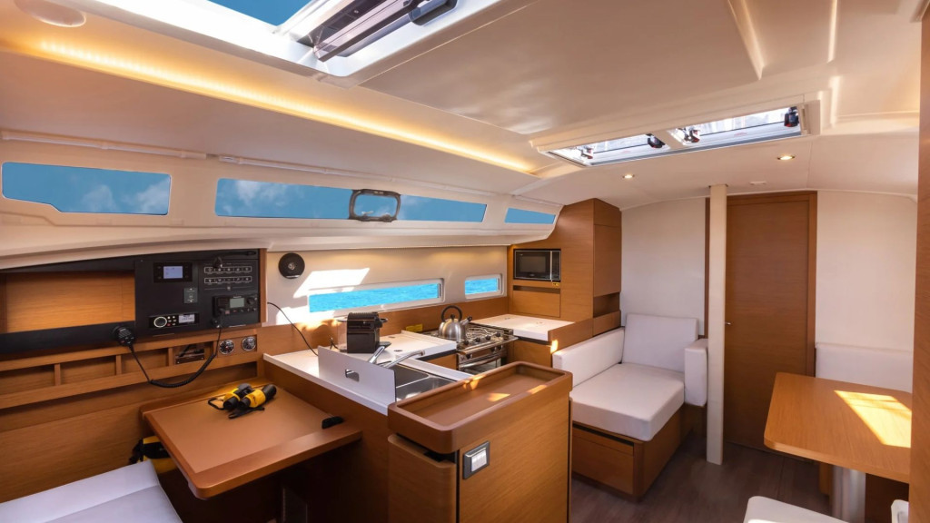 Yacht JEANNEAU - Sun Odyssey 410 "Teti"