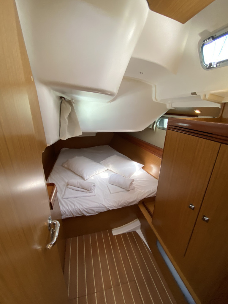 Yacht JEANNEAU - Sun Odyssey 42i "Imagine"
