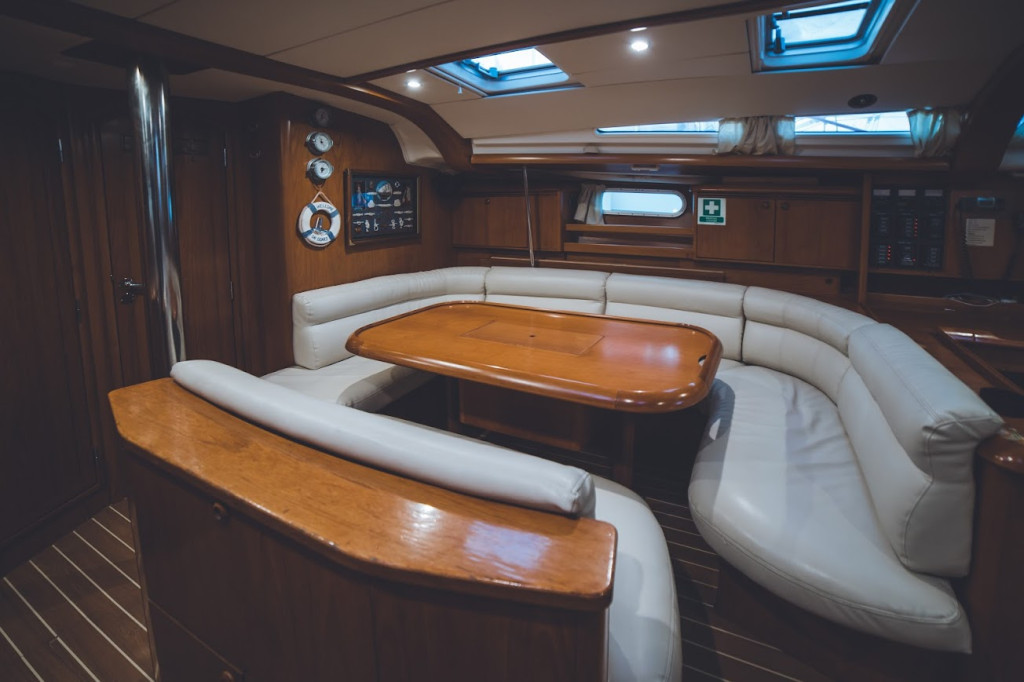 Yacht JEANNEAU - Sun Odyssey 49i "Anax"