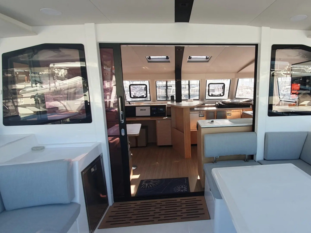 Yacht NAUTITECH - 44 Open "Double Memory"