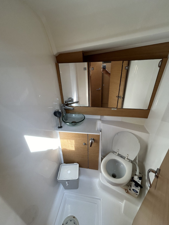 Yacht DUFOUR - 412 Grand Large "Artemis"