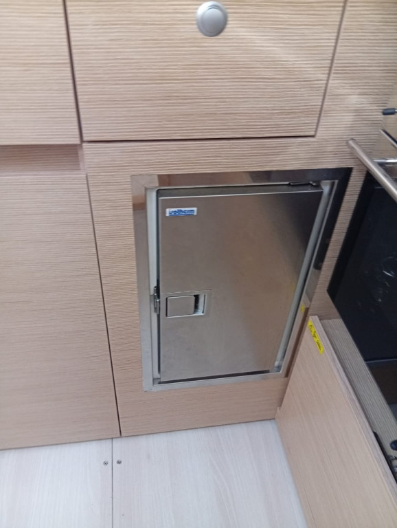 Yacht HANSE - 418 "Eleni"