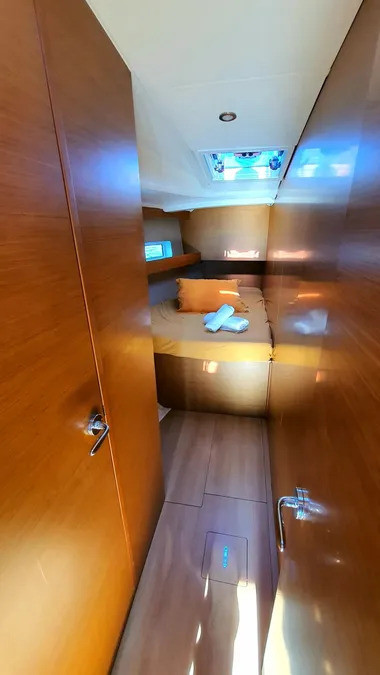 Yacht JEANNEAU - Sun Odyssey 490 "Dalion"