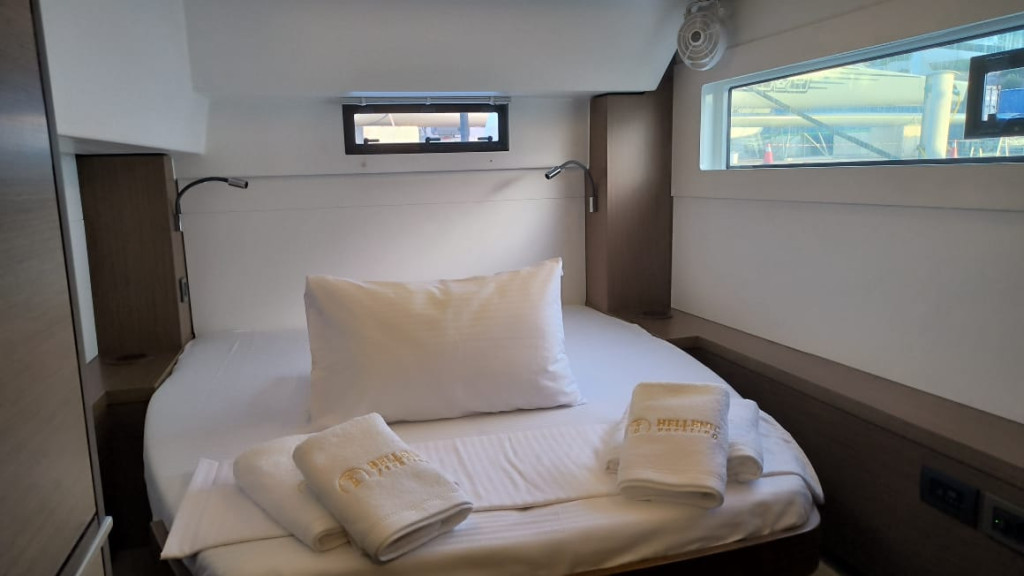 Yacht LAGOON - 46 "Ostraco"