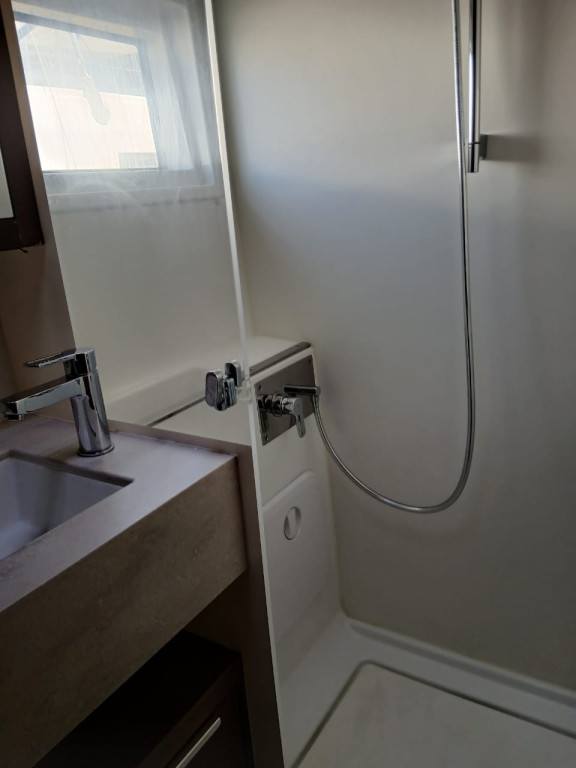 Yacht LAGOON - 46 "Ostraco"