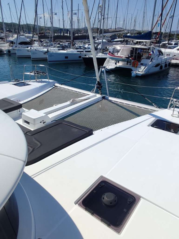 Yacht LAGOON - 46 "Rocky"