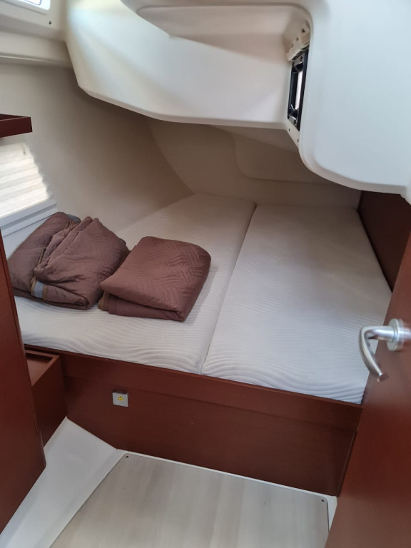 Yacht HANSE - 418 "Mystique"