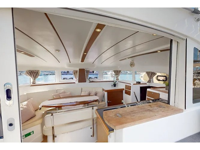 Yacht LAGOON - 380 S2 "Why Knot"