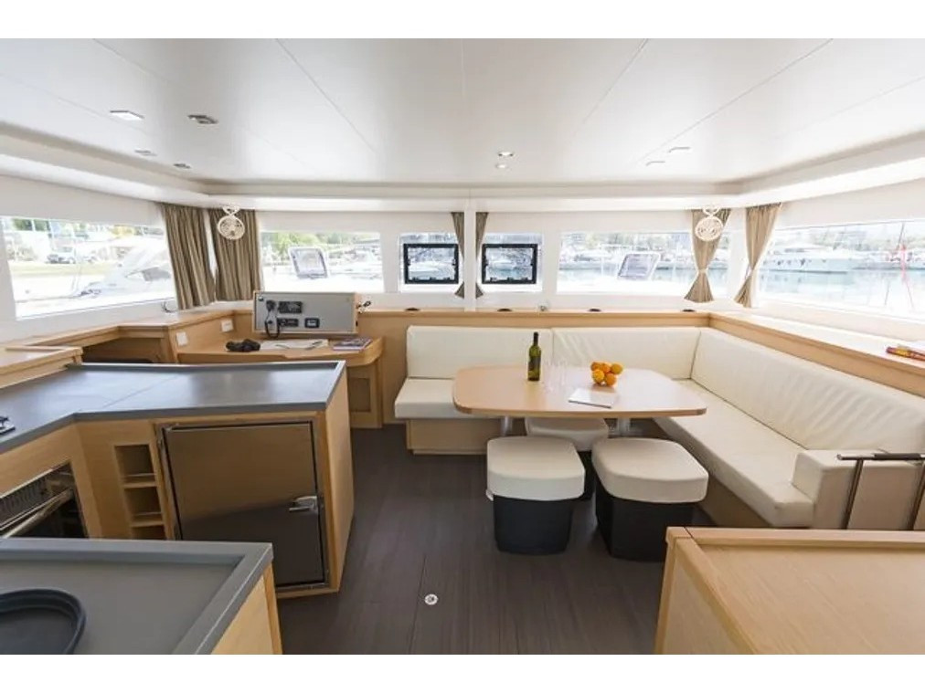 Yacht LAGOON - 450 F "Anna Tessa"