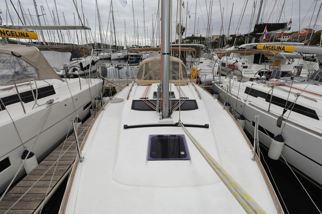 Yacht DUFOUR - 350 Grand Large "Feniks"