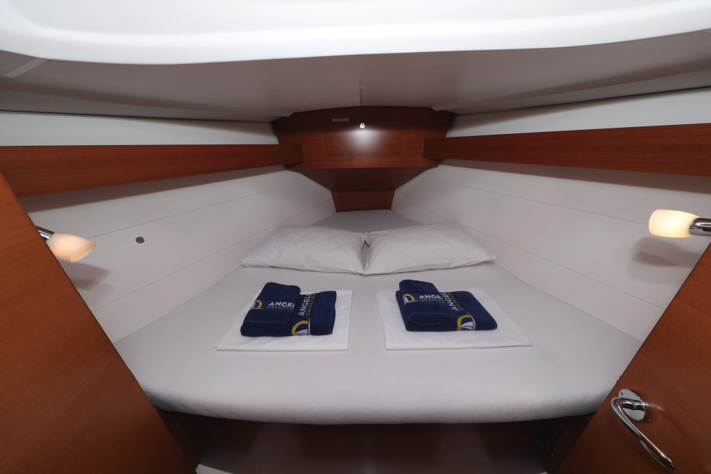 Yacht DUFOUR - 350 Grand Large "Feniks"