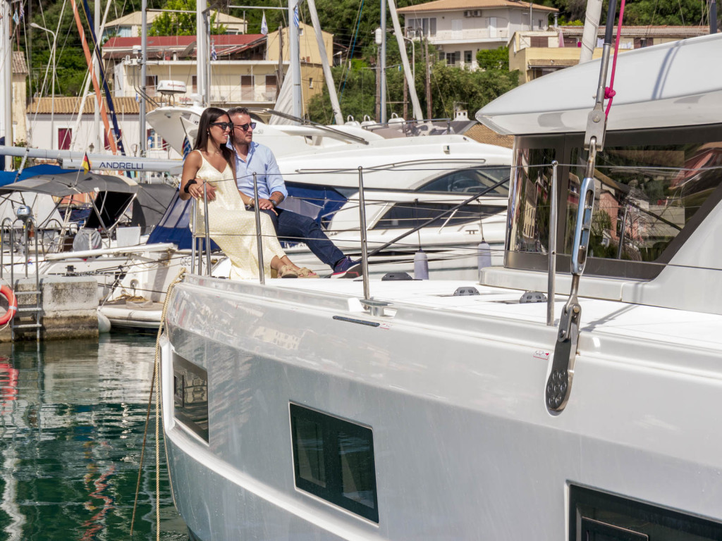 Yacht LAGOON - 46 "Latria"