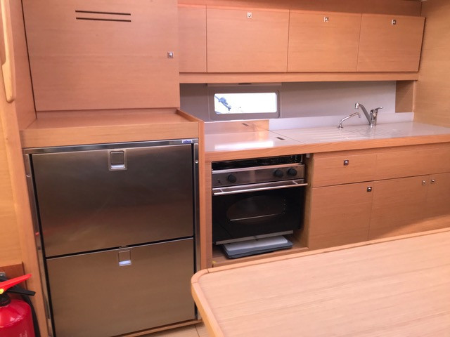 Yacht DUFOUR - 390 Grand Large "R2D2"