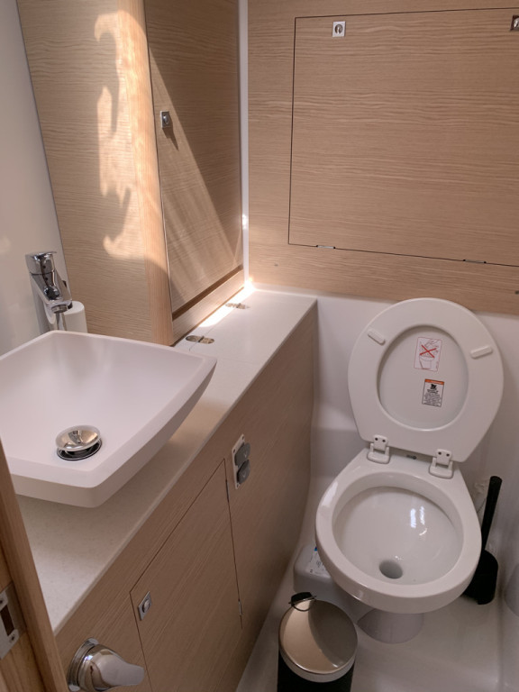 Yacht DUFOUR - 390 Grand Large "R2D2"