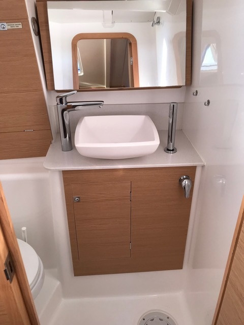 Yacht DUFOUR - 390 Grand Large "R2D2"