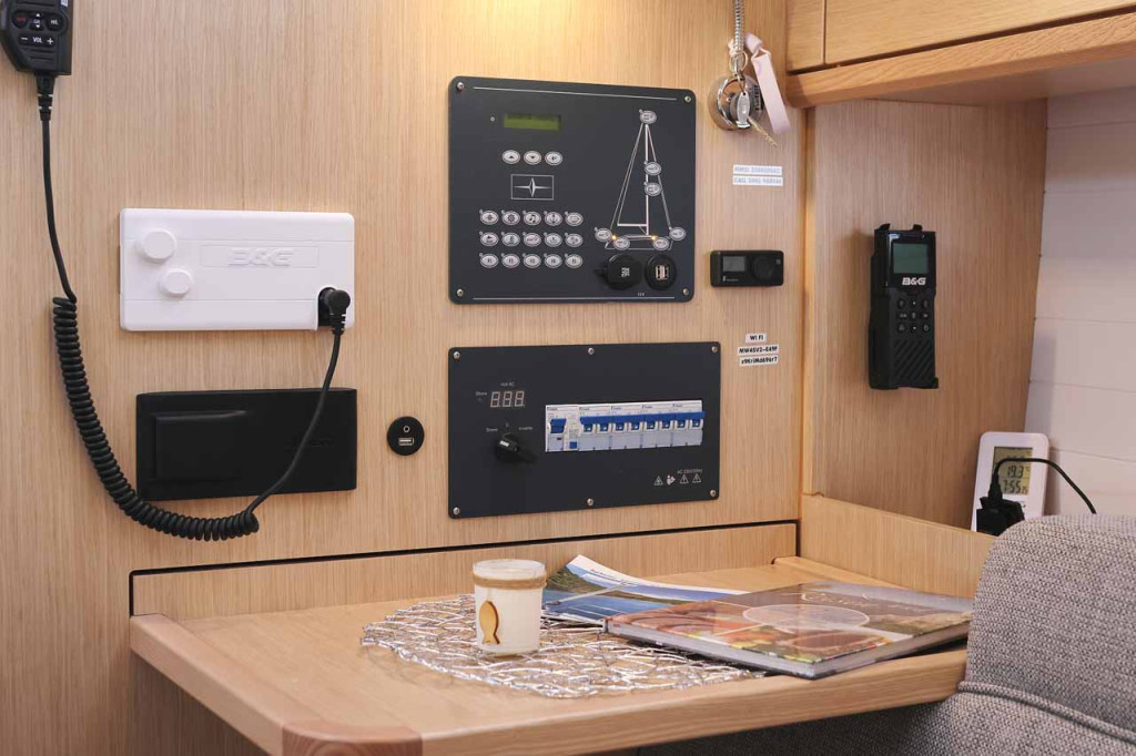 Yacht BAVARIA - Cruiser 37 Style "Pura Vida"