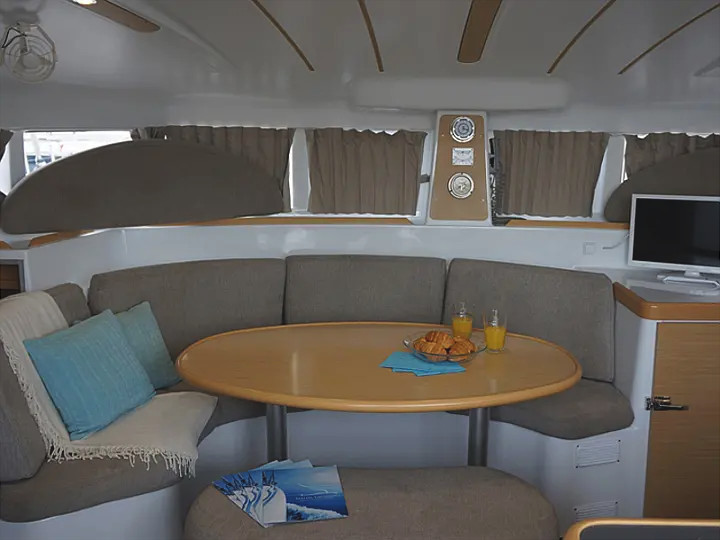 Yacht LAGOON - 380 S2 "Dido"