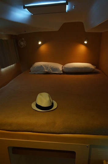 Yacht LAGOON - 380 S2 "Dido"