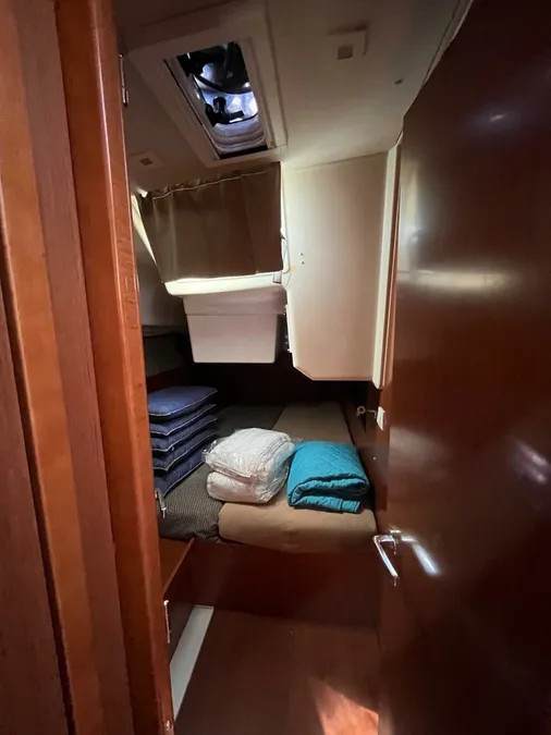 Yacht BENETEAU - Oceanis 41.1 "Illusion"