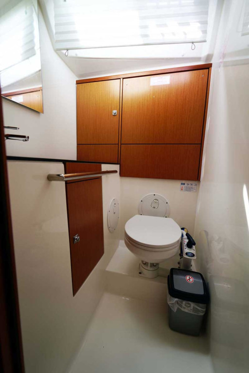 Yacht BAVARIA - Cruiser 46 "Sail la Vie"