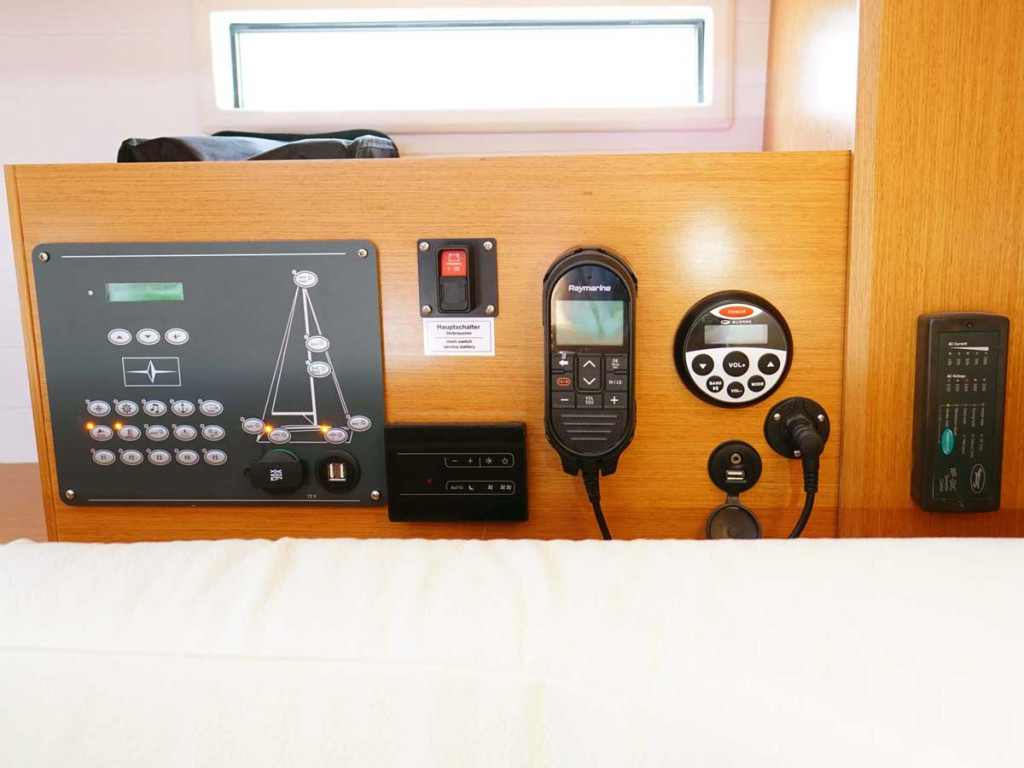 Yacht BAVARIA - Cruiser 46 "Sail la Vie"