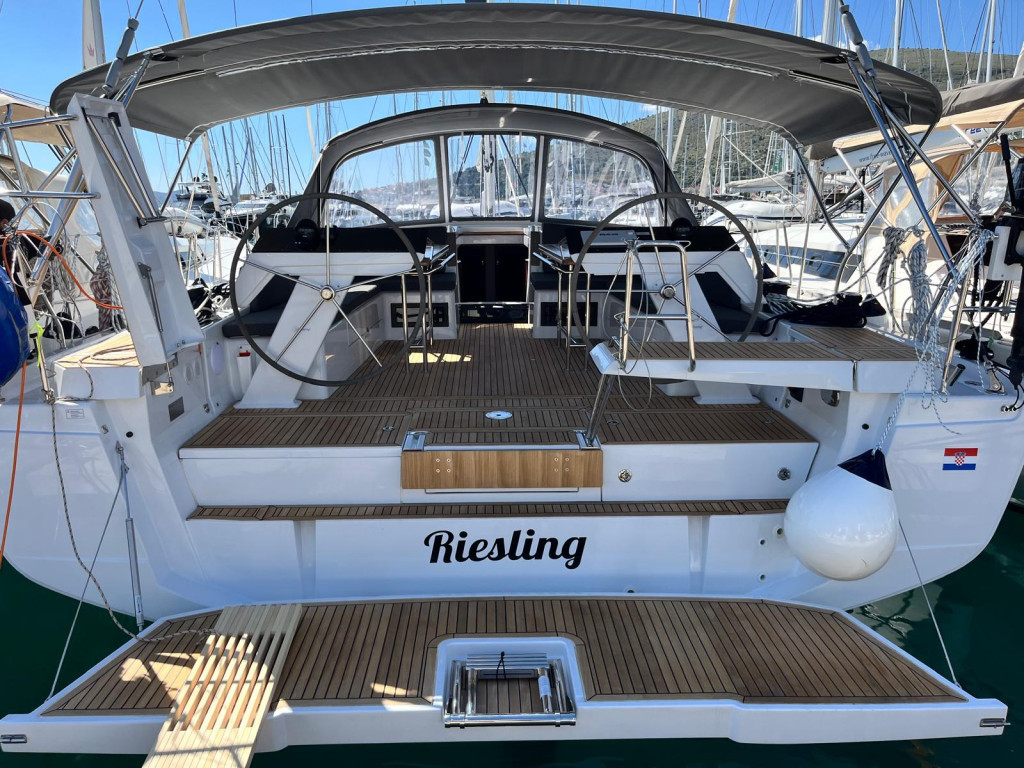 Yacht HANSE - 460 "Riesling"