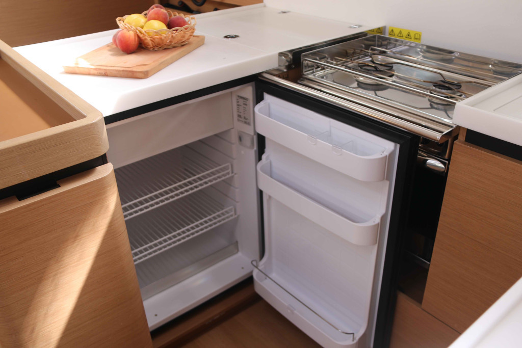 Yacht JEANNEAU - Sun Odyssey 440 "Bohemian Rhapsody"