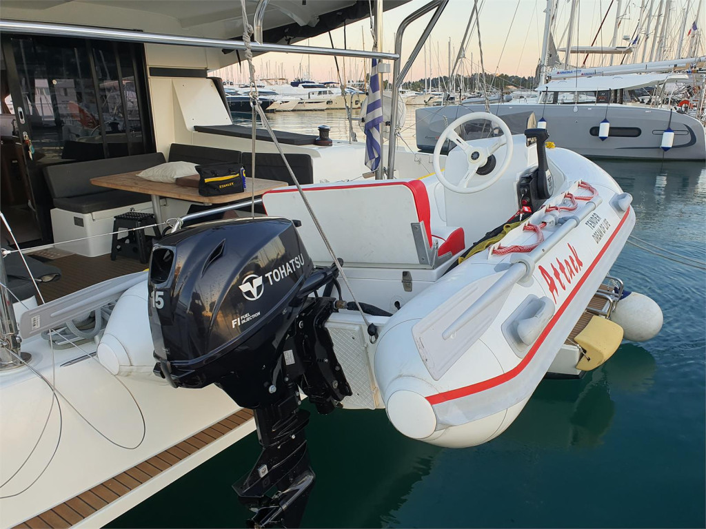 Yacht LAGOON - 42 "Dream of Life"