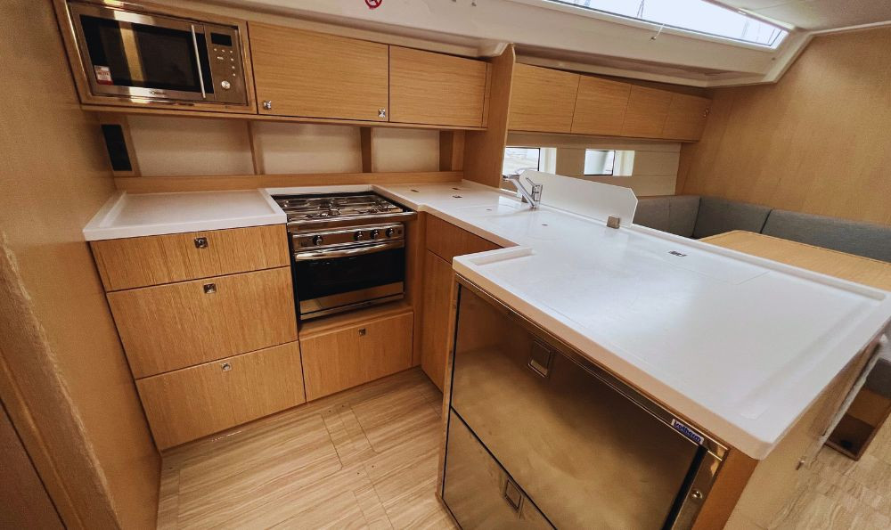 Yacht BAVARIA - C50 "MALENA"