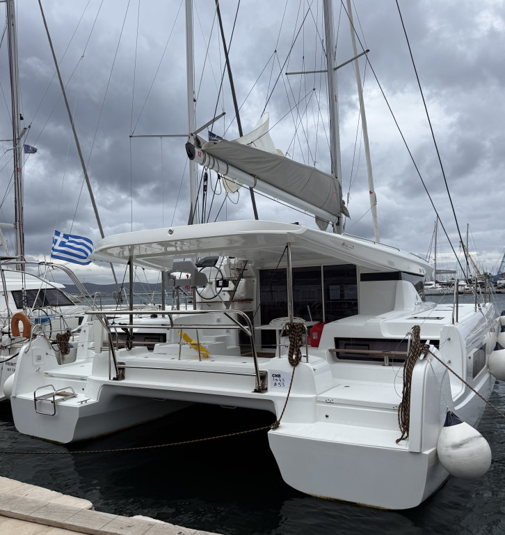 Yacht LAGOON - 43 ""