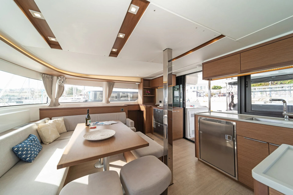 Yacht LAGOON - 46 "Lizz"