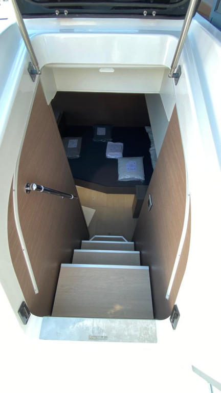 Yacht CATANA - Bali 4.8 "Terra Terra"