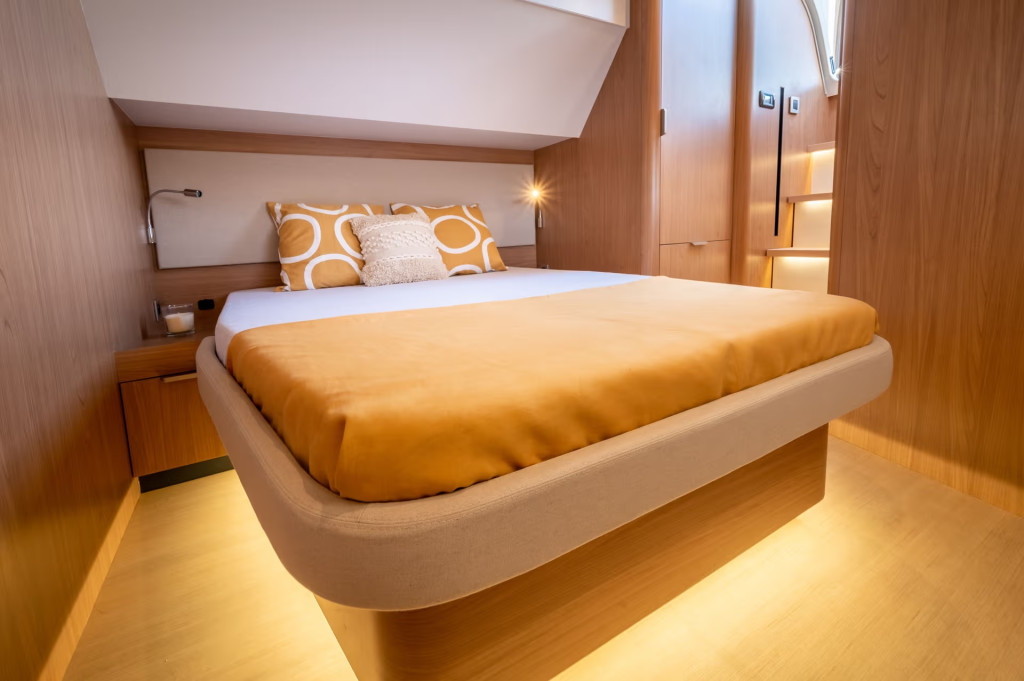 Yacht CATANA - Bali 5.8 "Corto Maltese II"