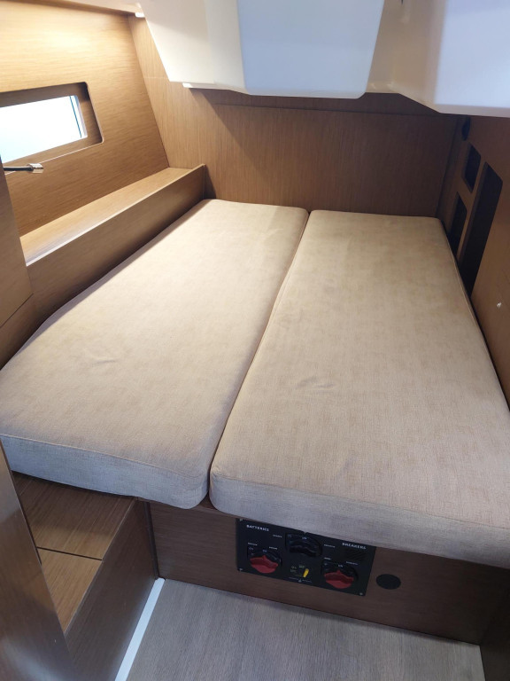 Yacht BENETEAU - Oceanis 46.1 "Kalmi"