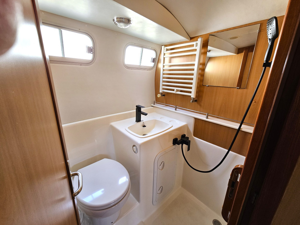 Yacht CHANTIER CPC - Tarpon 37 DP "Persephone"