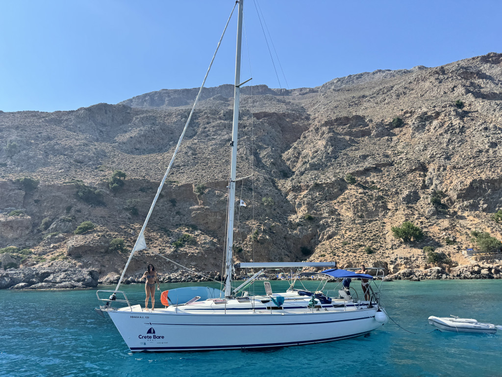 Yacht BAVARIA - 41 "Sfakia"