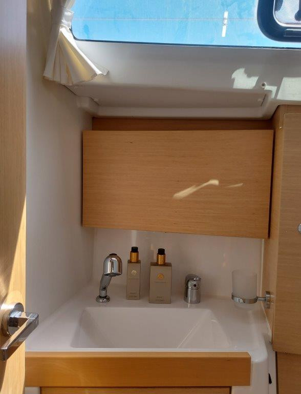 Yacht BENETEAU - Oceanis 35 "Lorenzo"