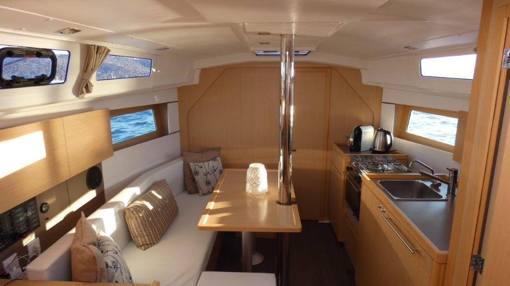 Yacht BENETEAU - Oceanis 35 "Lorenzo"