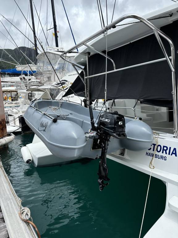 Yacht LAGOON - 42 "Victoria"