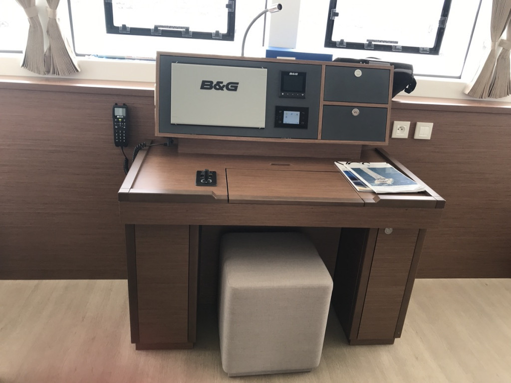 Yacht LAGOON - 52 "Dugongo II"