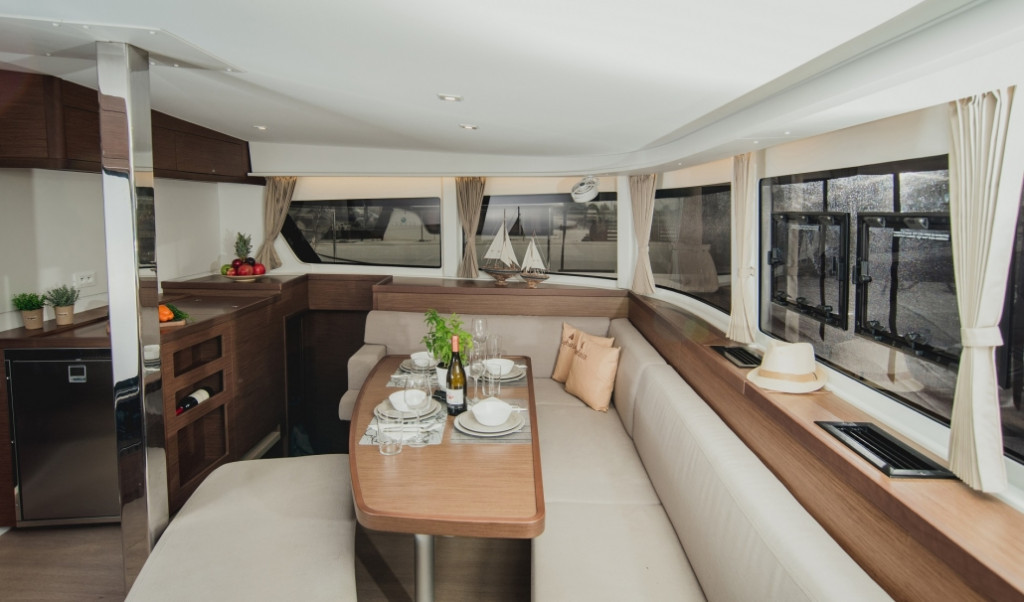 Yacht LAGOON - 42 "Euphoria"